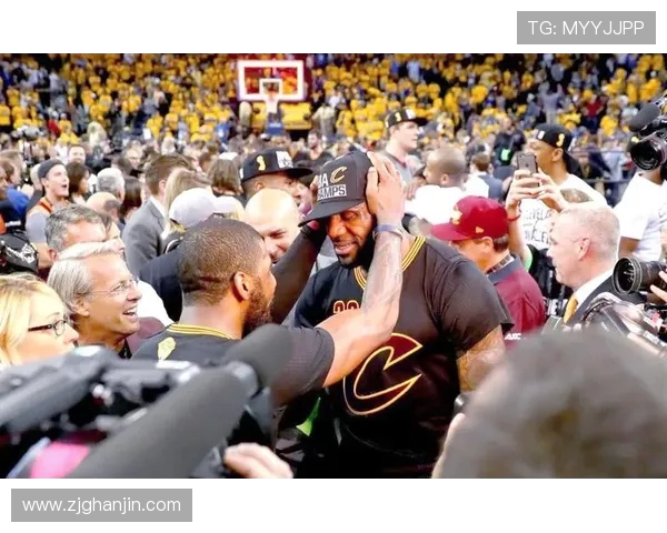 勇士与骑士NBA决赛总分对决回顾及精彩瞬间分析