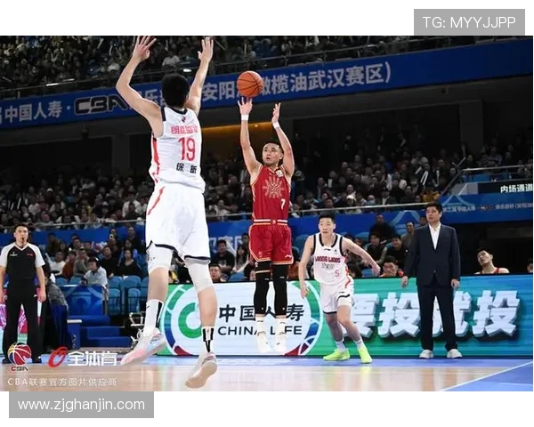 广东队与广州精彩对决全场回放分析与精彩瞬间回顾