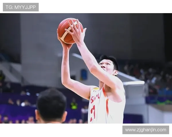 胡金秋:从青涩新秀到CBA明星球员的成长之路与未来展望 胡金秋:从青涩新秀到CBA明星球员的成长之路与未来展望