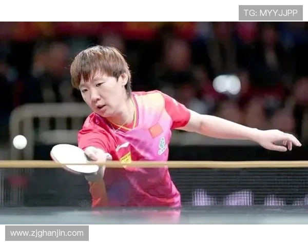 重庆羽毛球队在邀请赛中以78分高居积分榜首位展现强劲实力