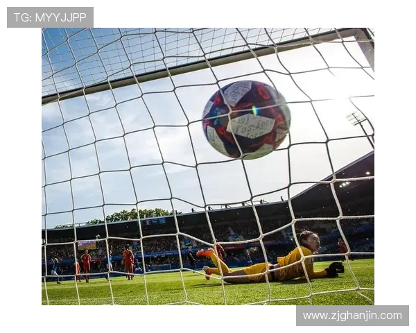 广州足球队与成都足球队赛后分析：比赛节奏与战术对比探讨